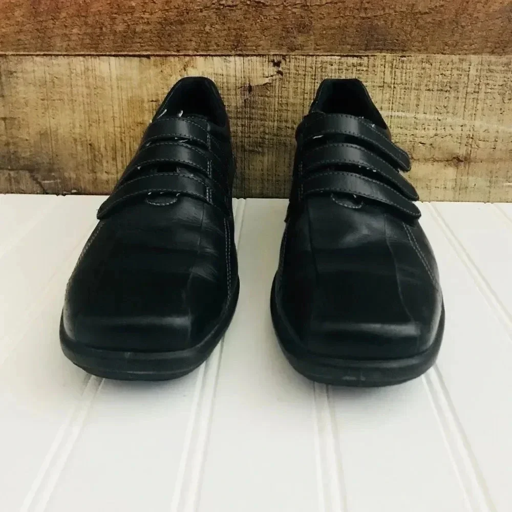 NWOT Ecco Leather Shoes